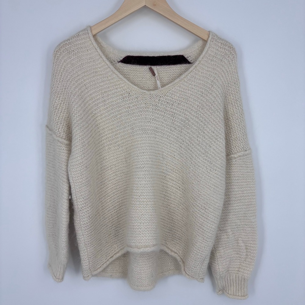 Free People Alpaca Blend Oversized V-Neck Chunky Knit Sweater Womens M Cream